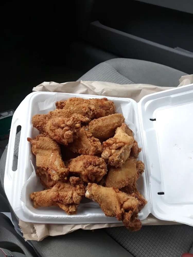 Dbennys Fried 20 Piece of Their Great Wings